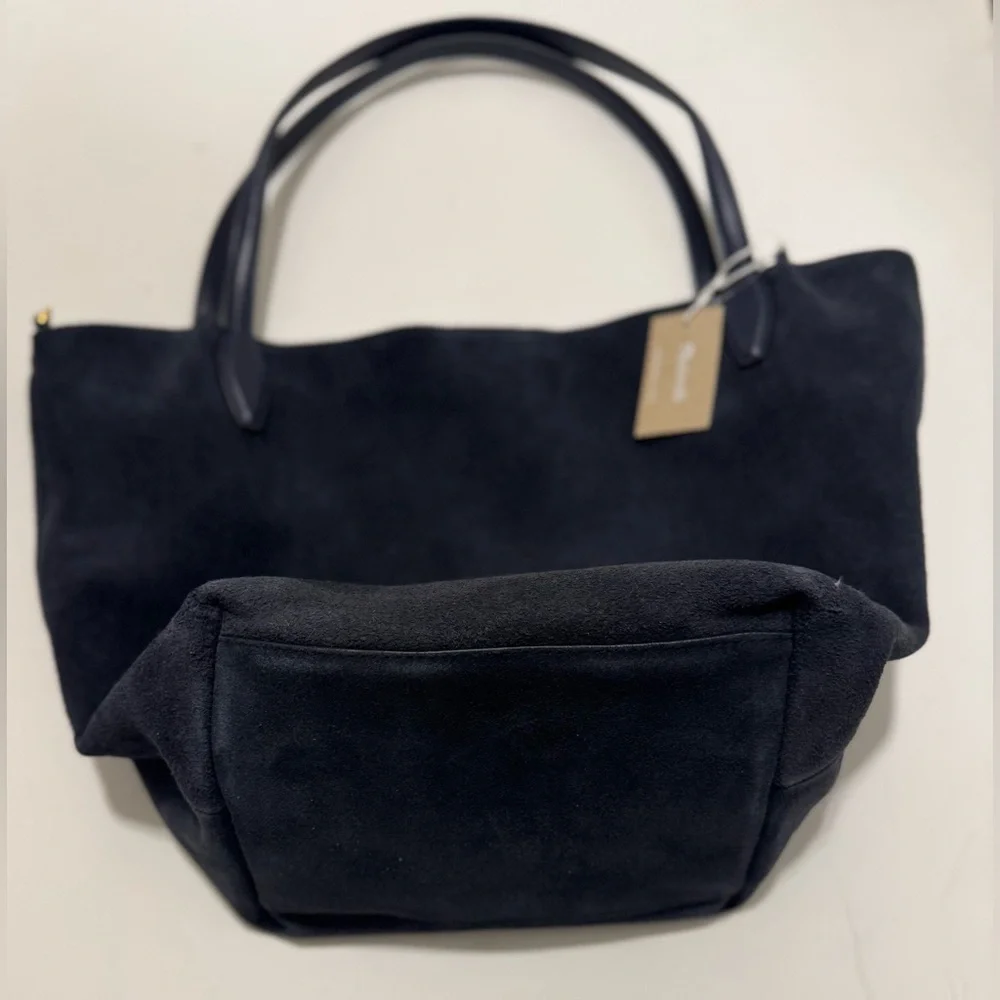 MADEWELL The Shopper Tote in Soft Grain Suede - Picture 6 of 16